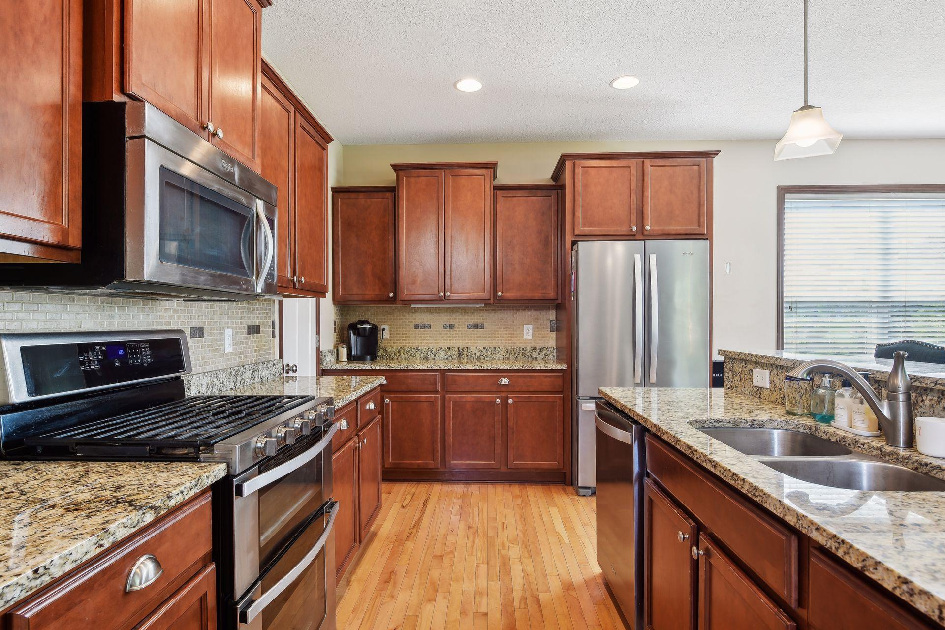 852 Yellowstone Trail