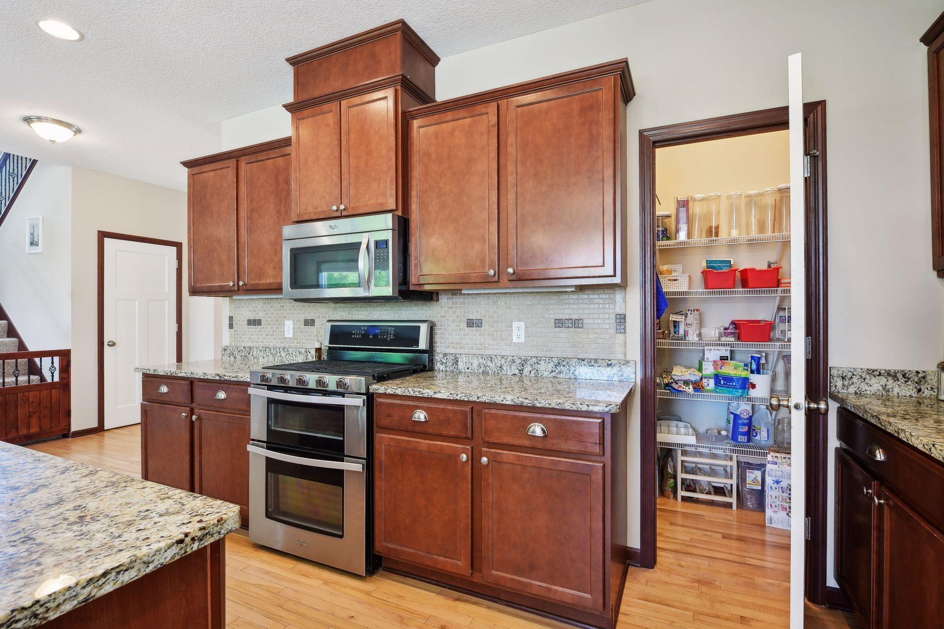 852 Yellowstone Trail