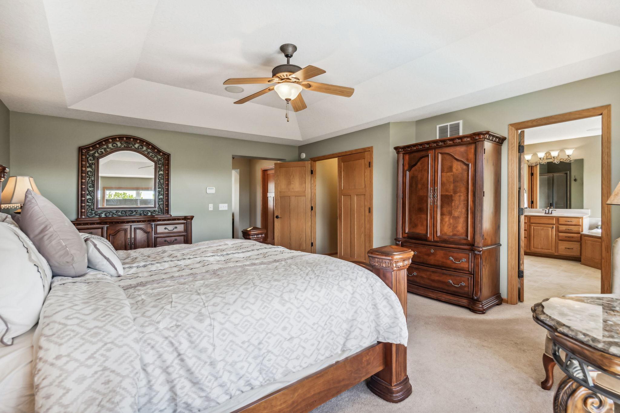 6127 Hearthstone Avenue S