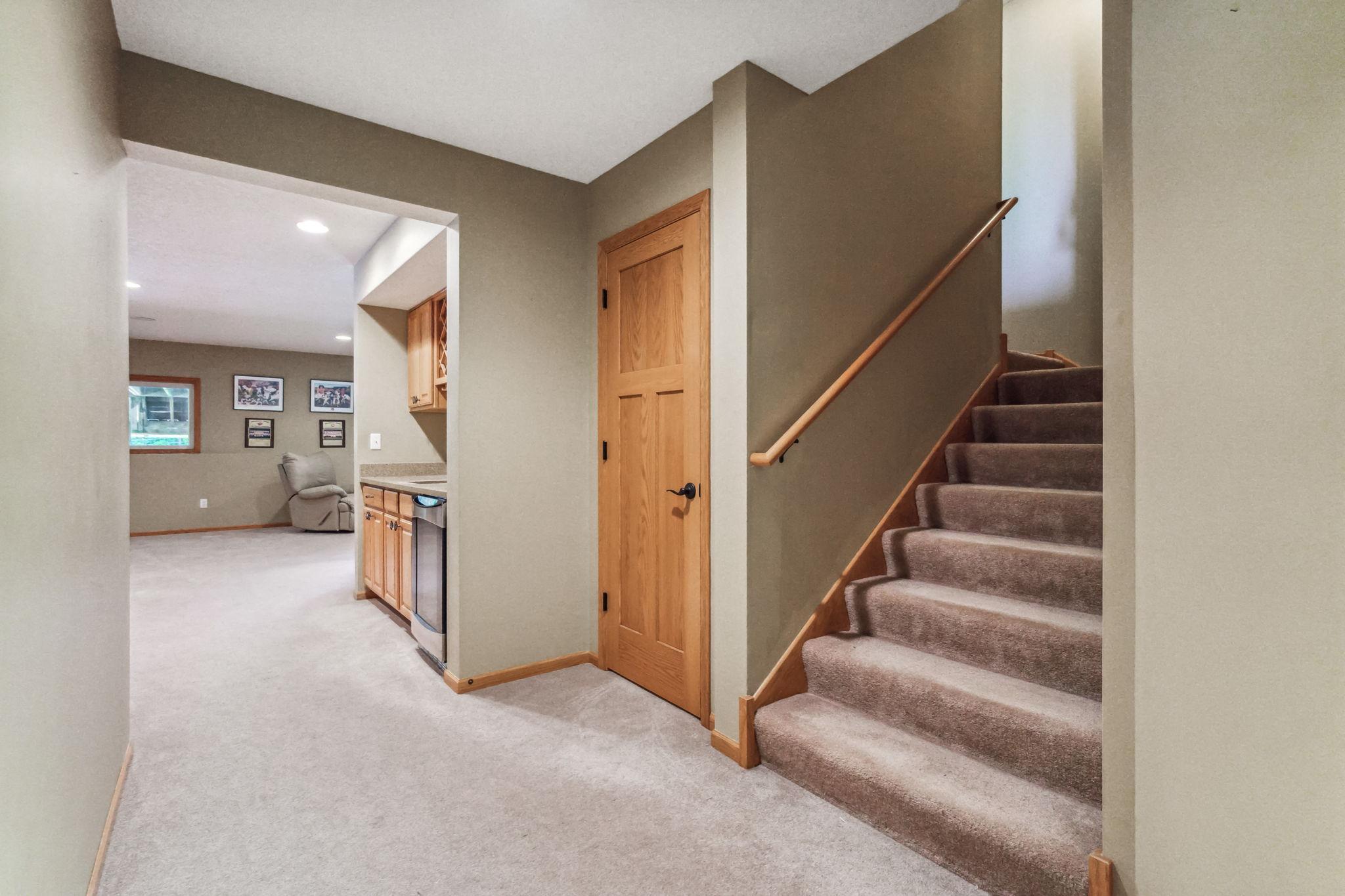 6127 Hearthstone Avenue S