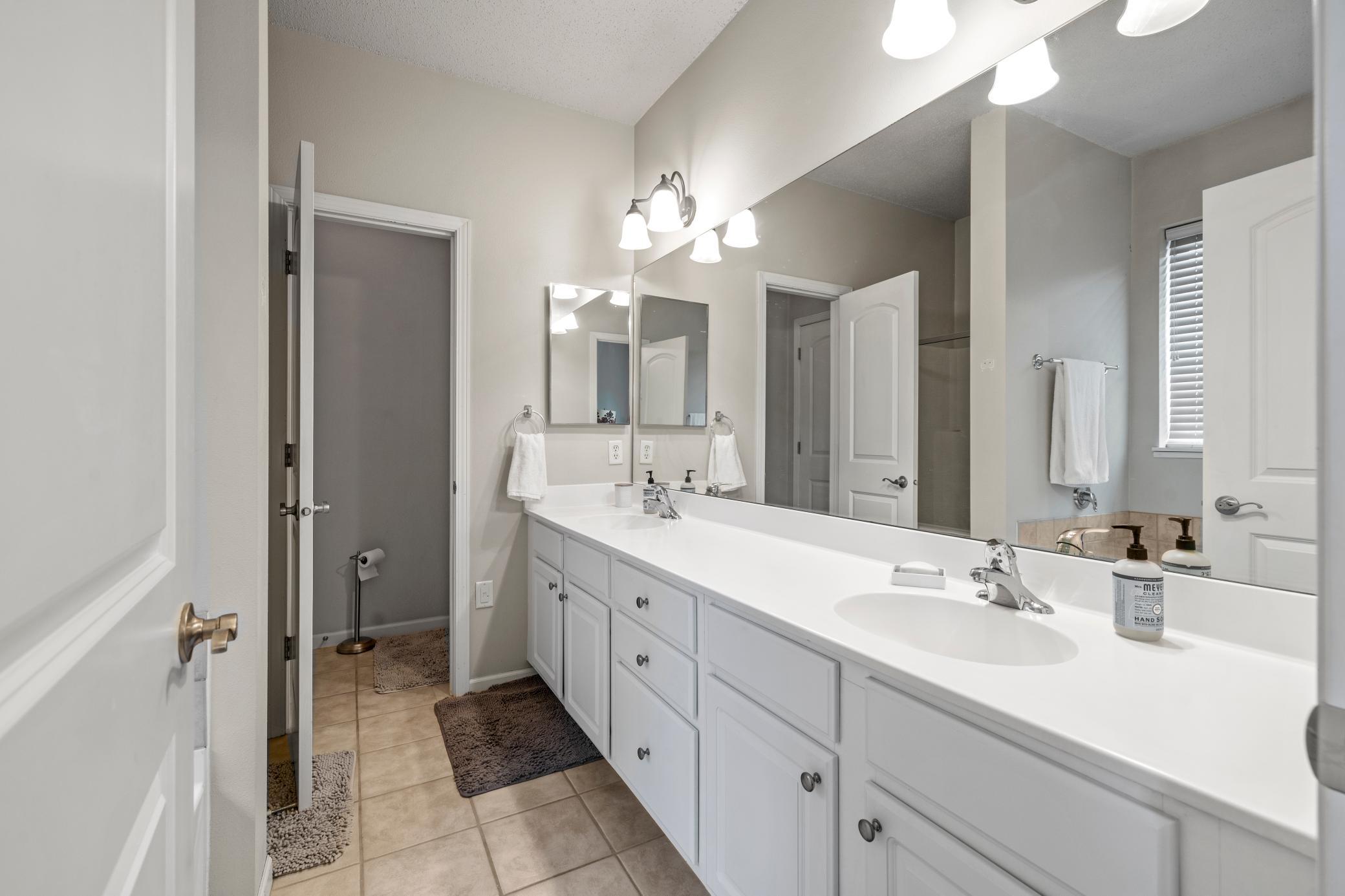 10249 Bleeker Street