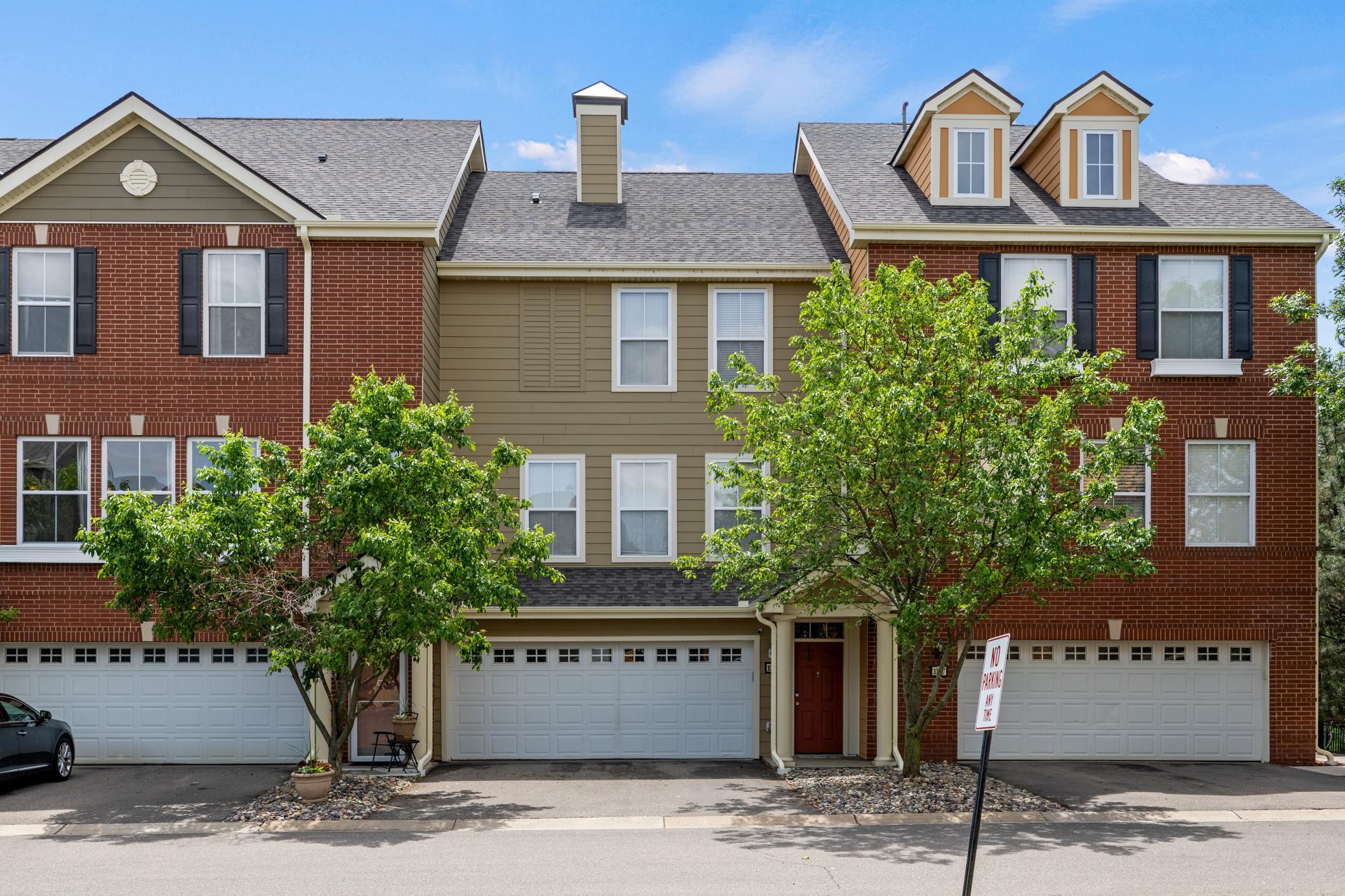 10249 Bleeker Street