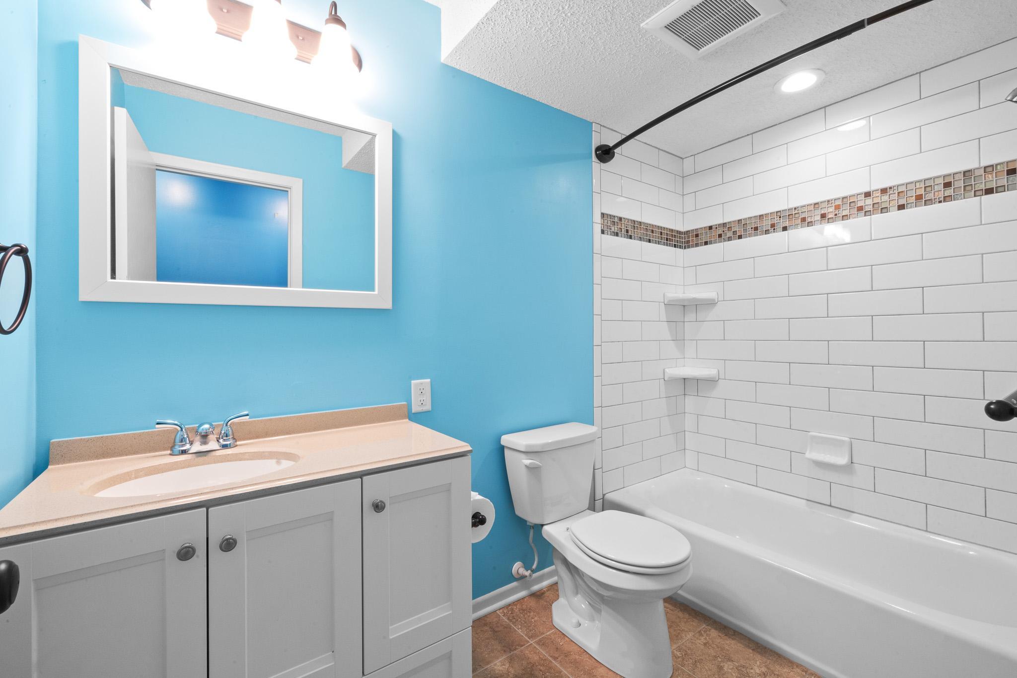 8940 Neill Lake Road Unit: #B