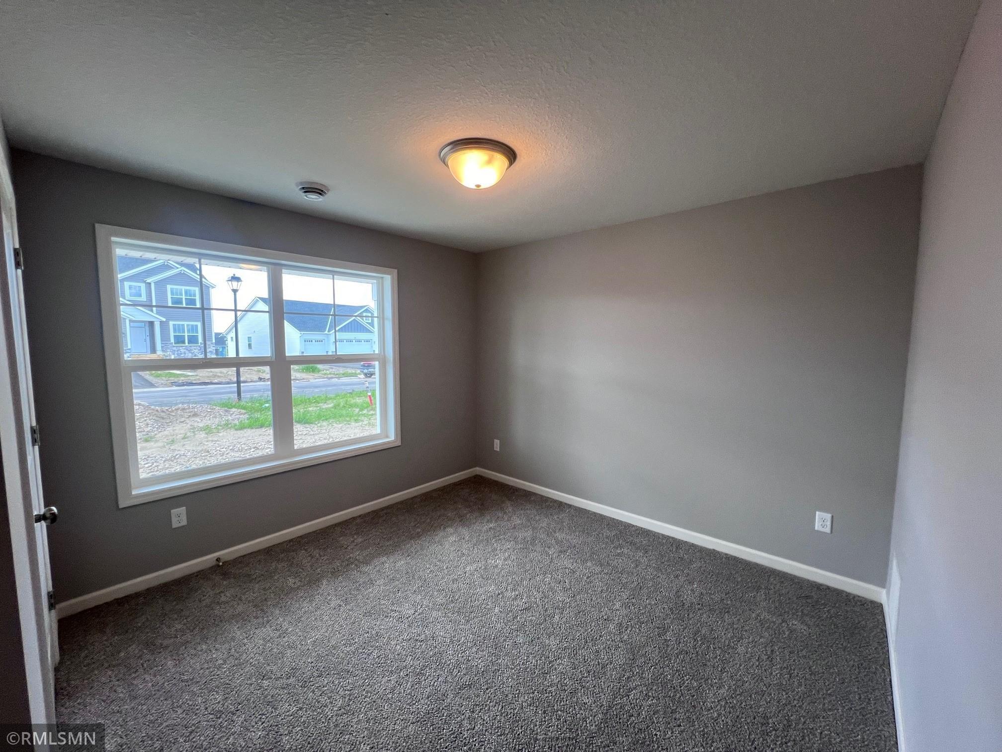 2476 Jacamar Avenue NE