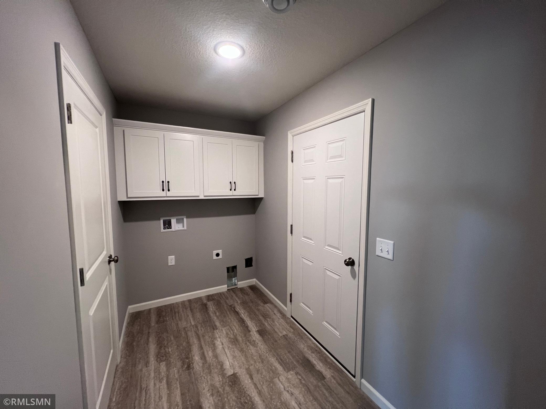 2476 Jacamar Avenue NE