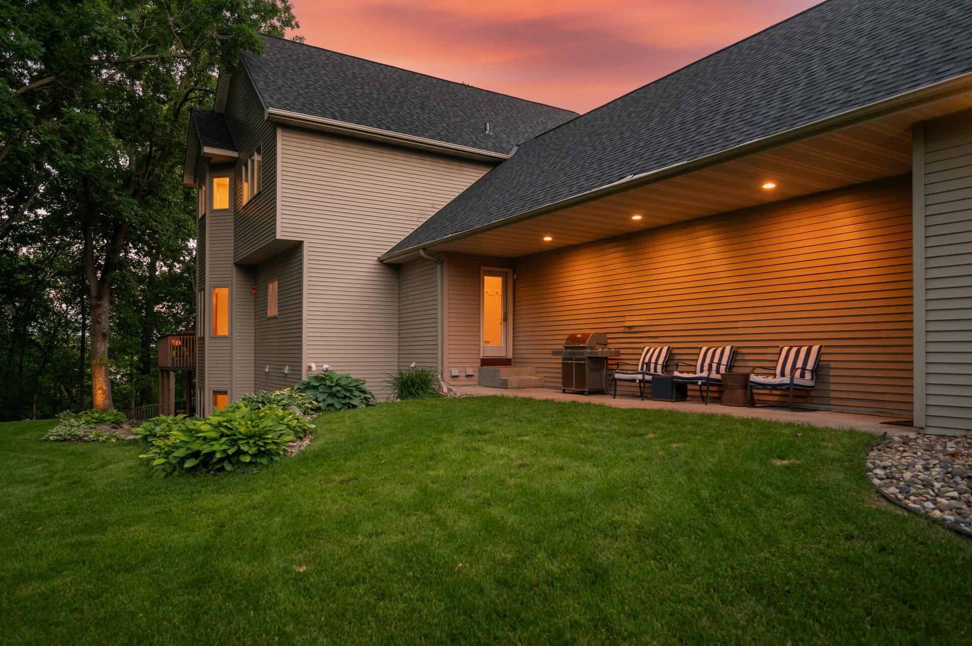 8434 Hidden Ponds Way