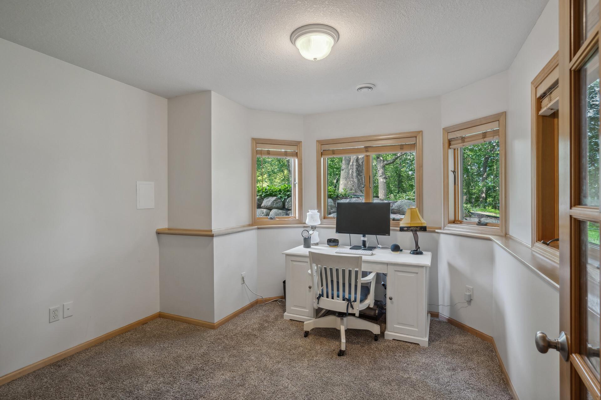 8434 Hidden Ponds Way