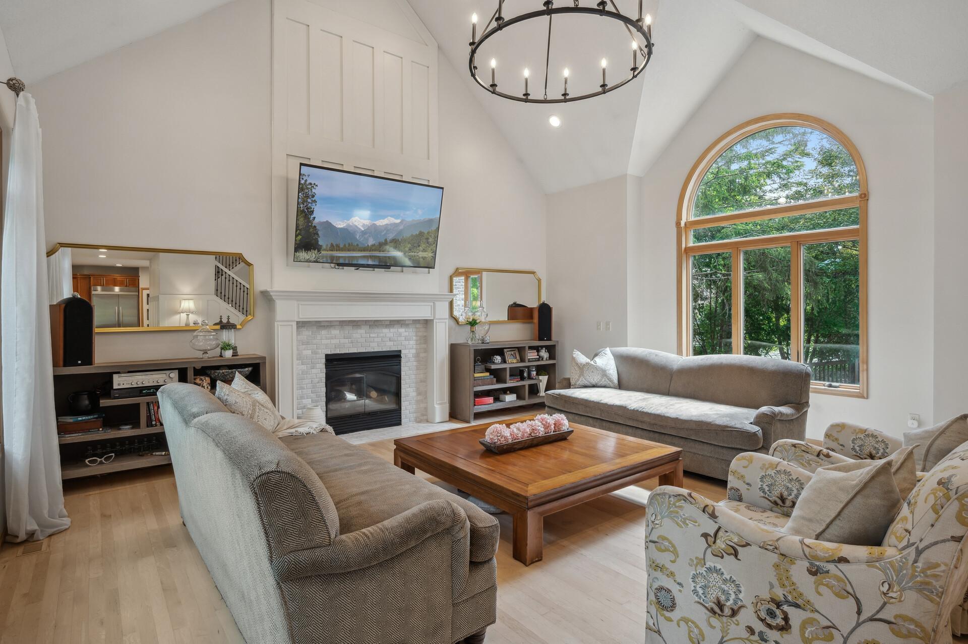 8434 Hidden Ponds Way