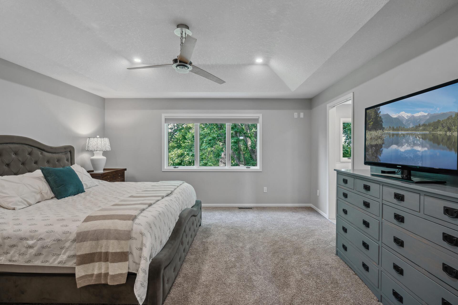 8434 Hidden Ponds Way