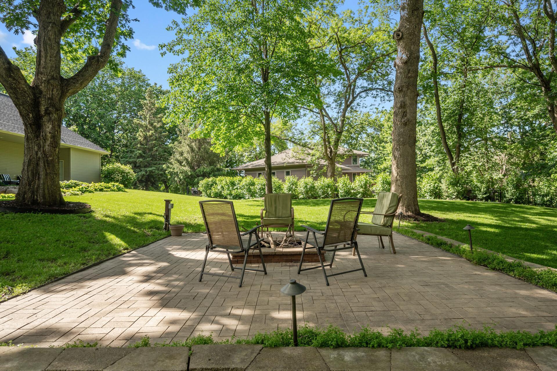 8434 Hidden Ponds Way