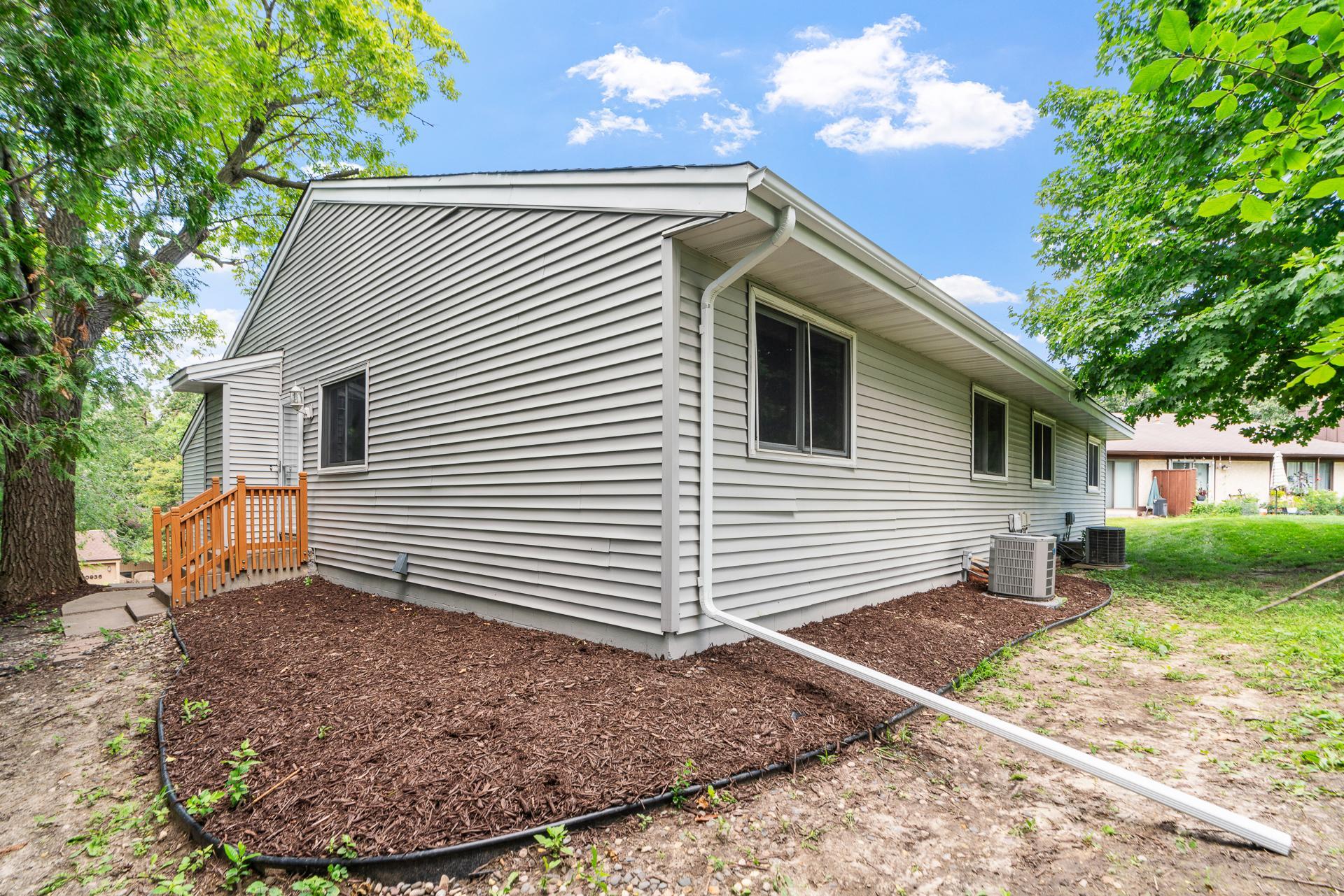 110927 Von Hertzen Circle