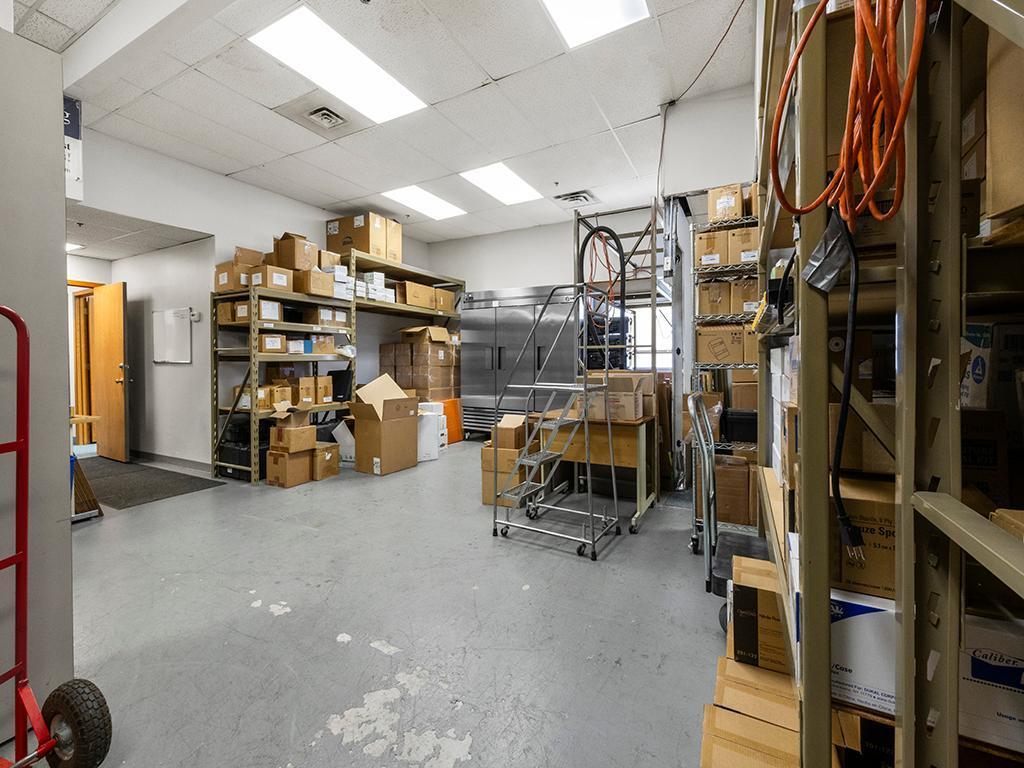 2525 Nevada Avenue N