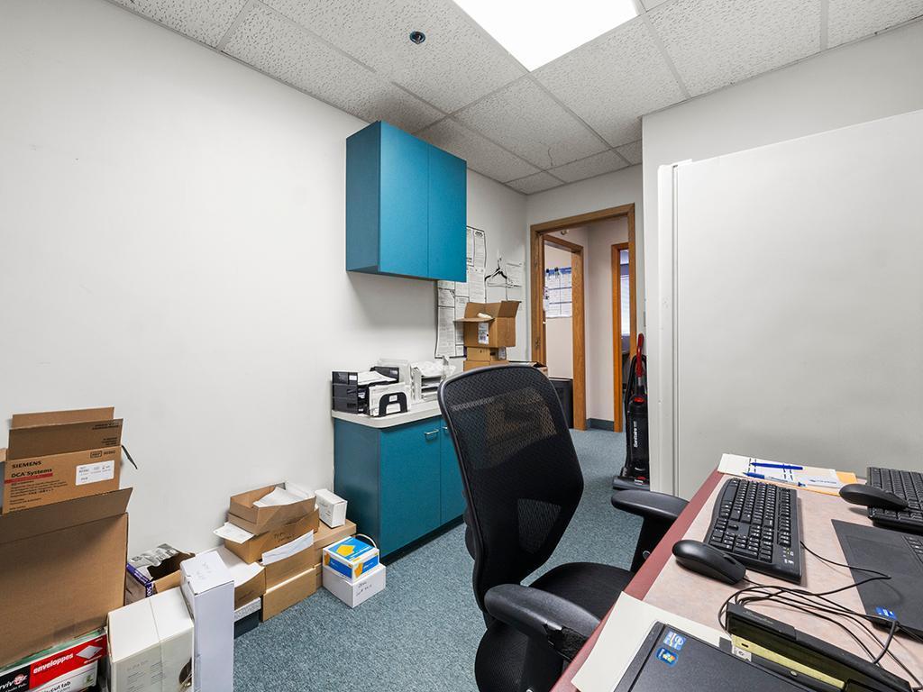 2525 Nevada Avenue N