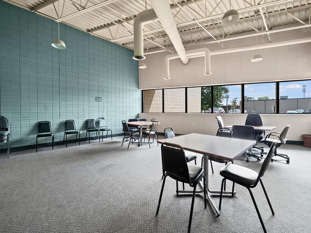 2525 Nevada Avenue N