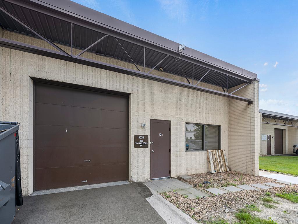 2525 Nevada Avenue N