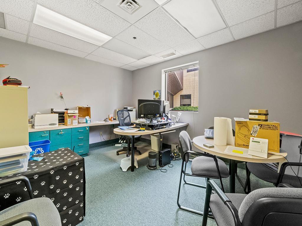 2525 Nevada Avenue N