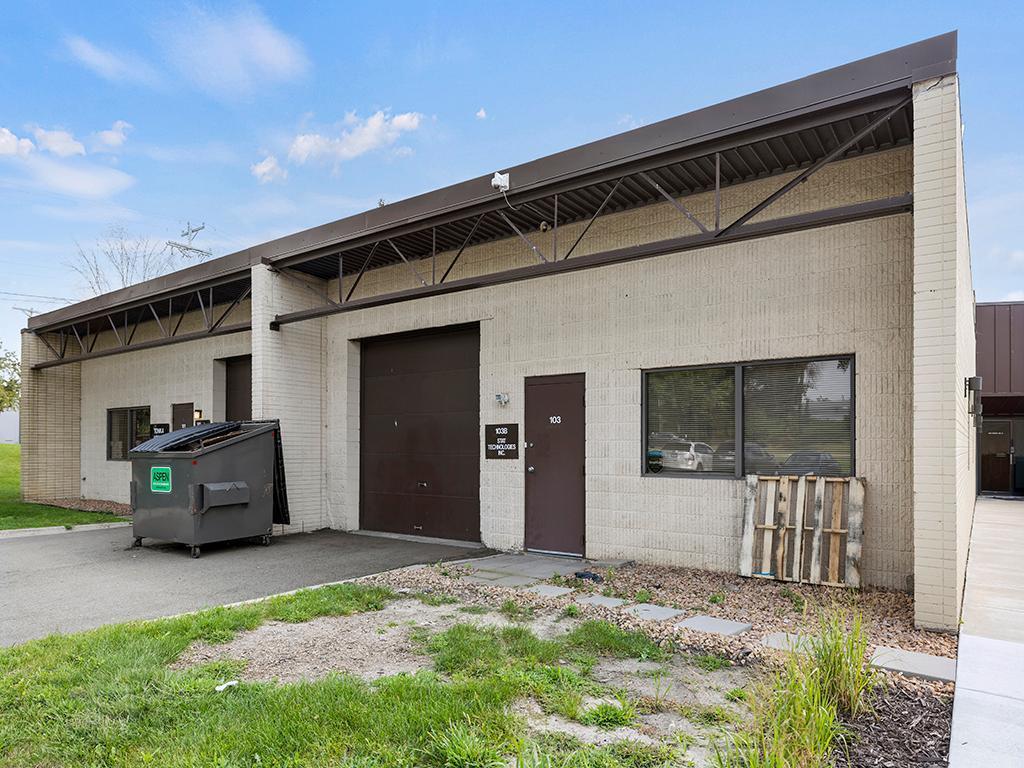 2525 Nevada Avenue N