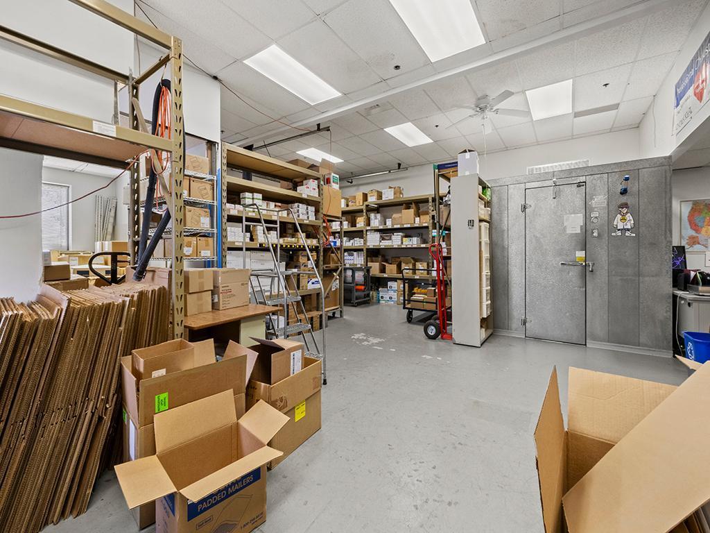 2525 Nevada Avenue N