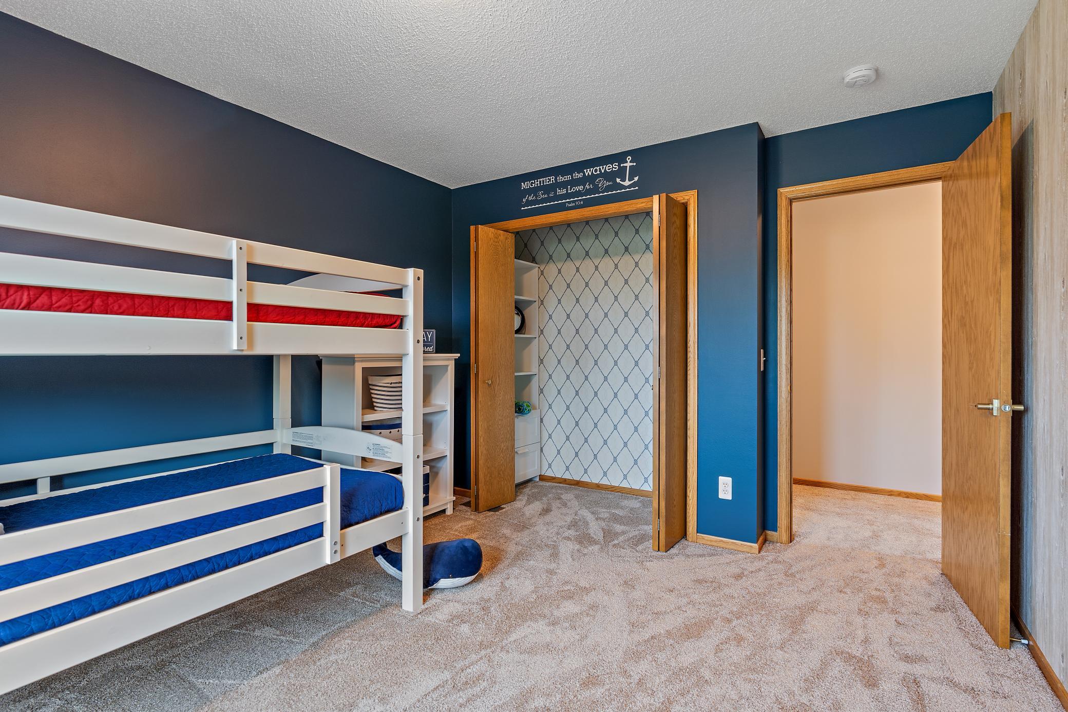 8162 Shenandoah Lane N