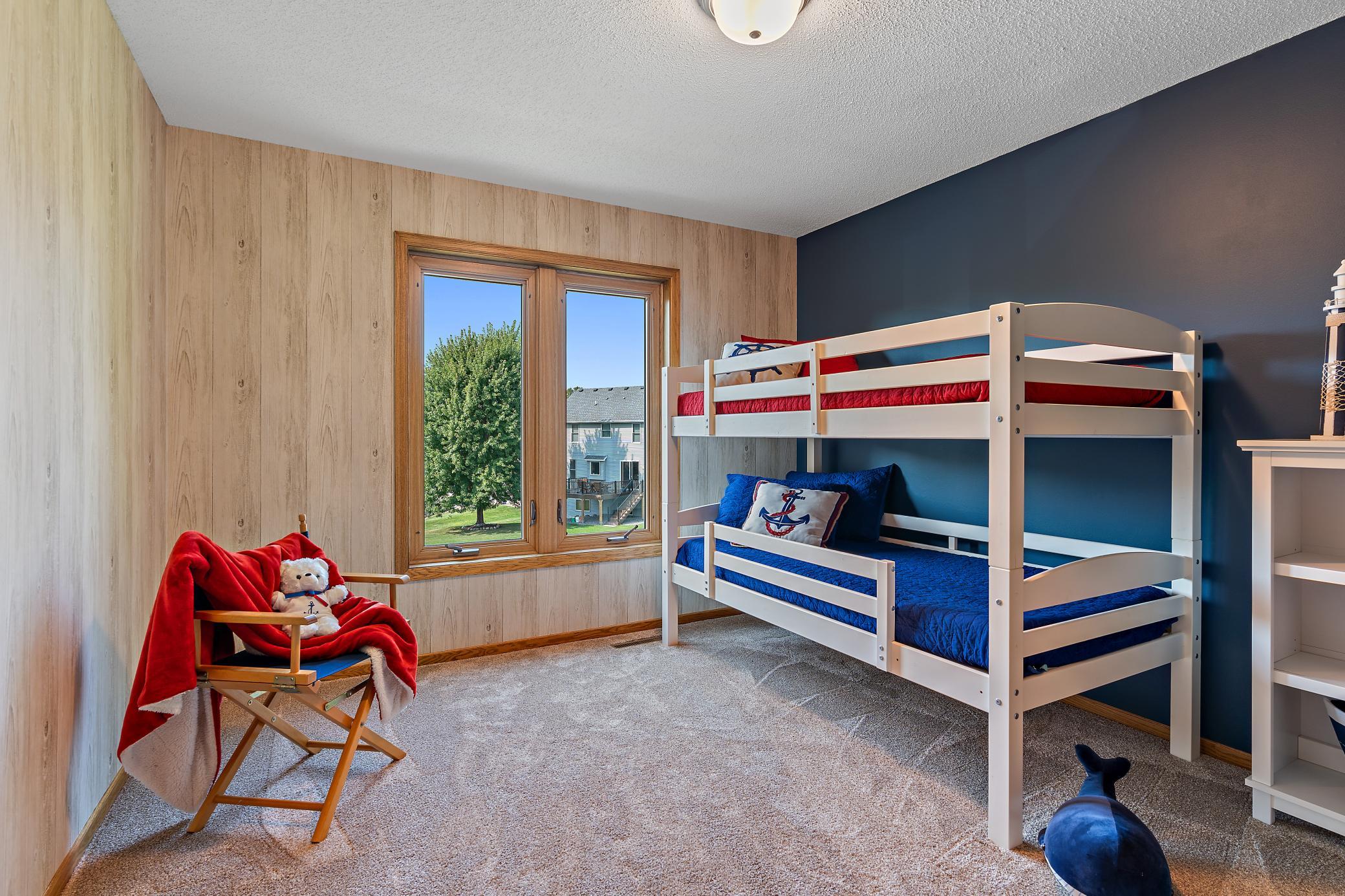 8162 Shenandoah Lane N