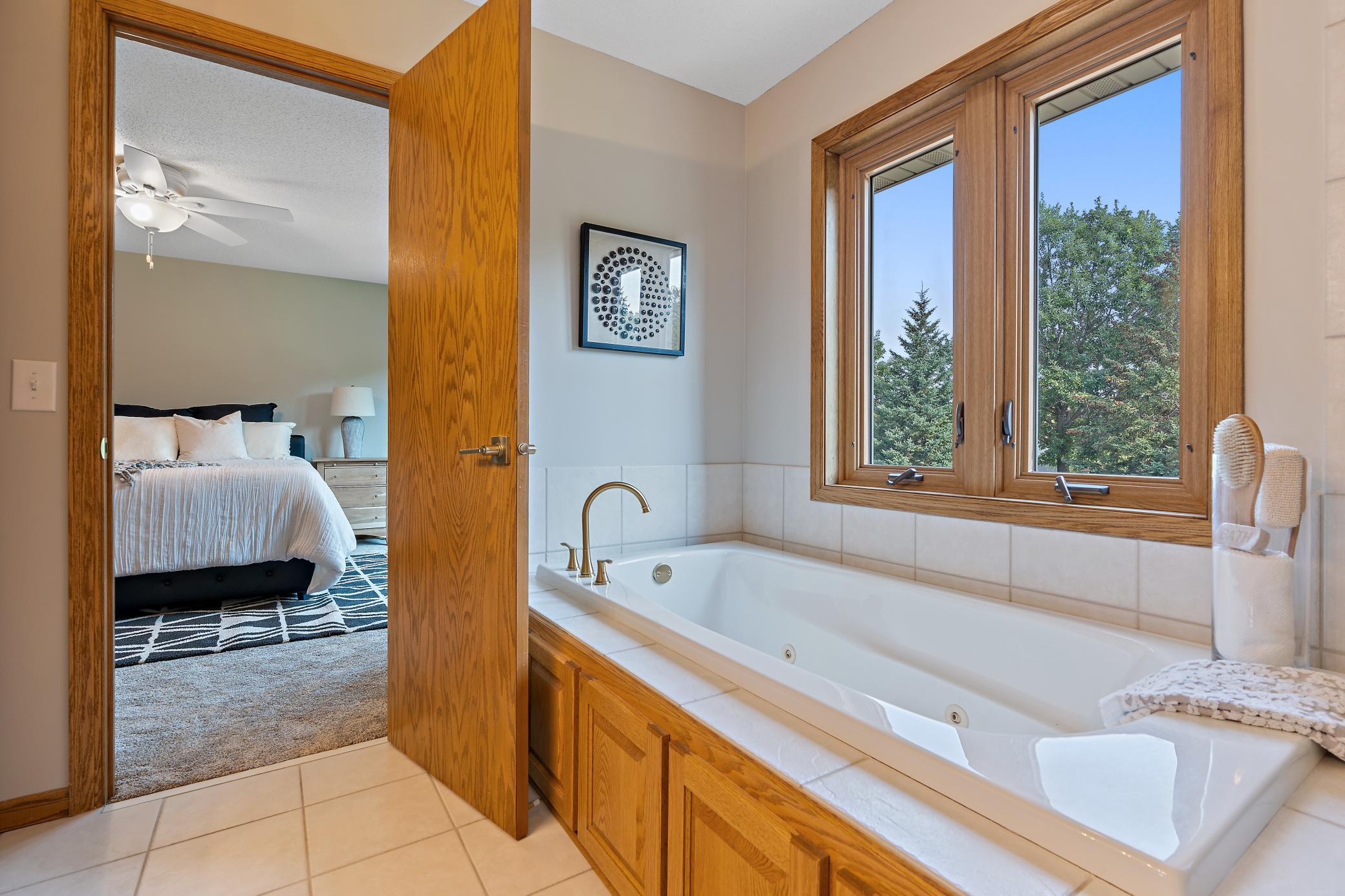 8162 Shenandoah Lane N