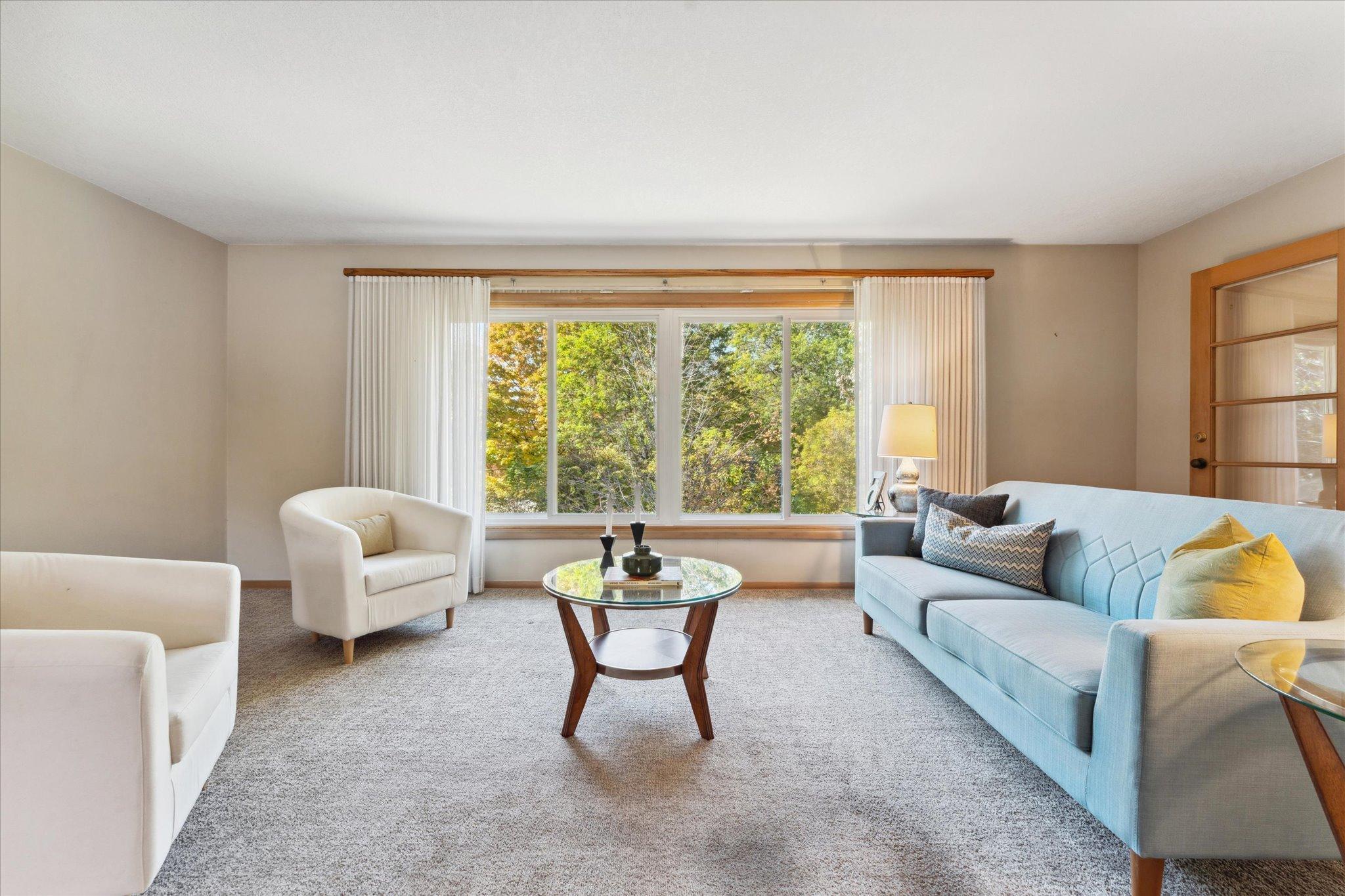 2021 Winnetka Avenue N