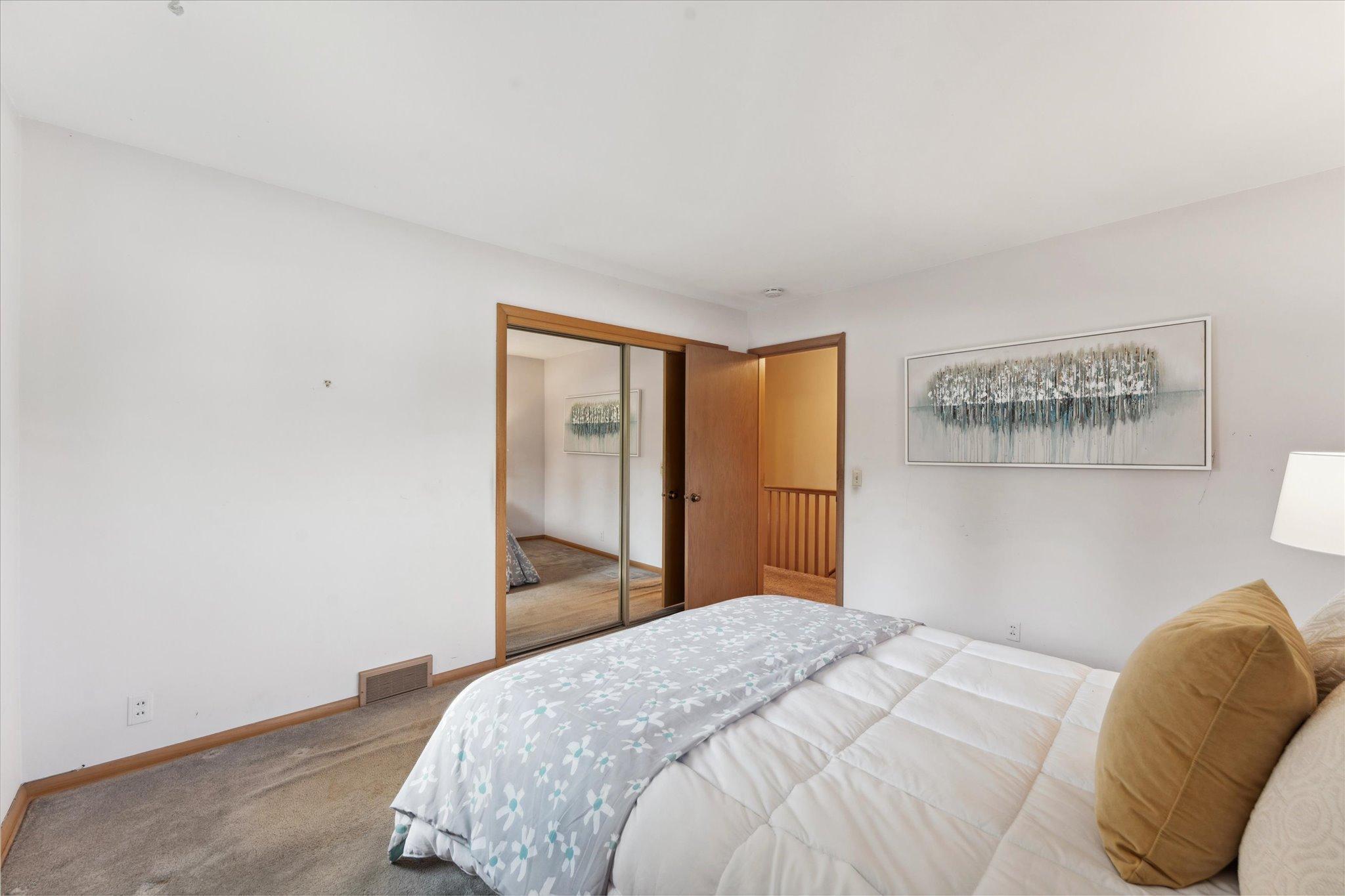 2021 Winnetka Avenue N