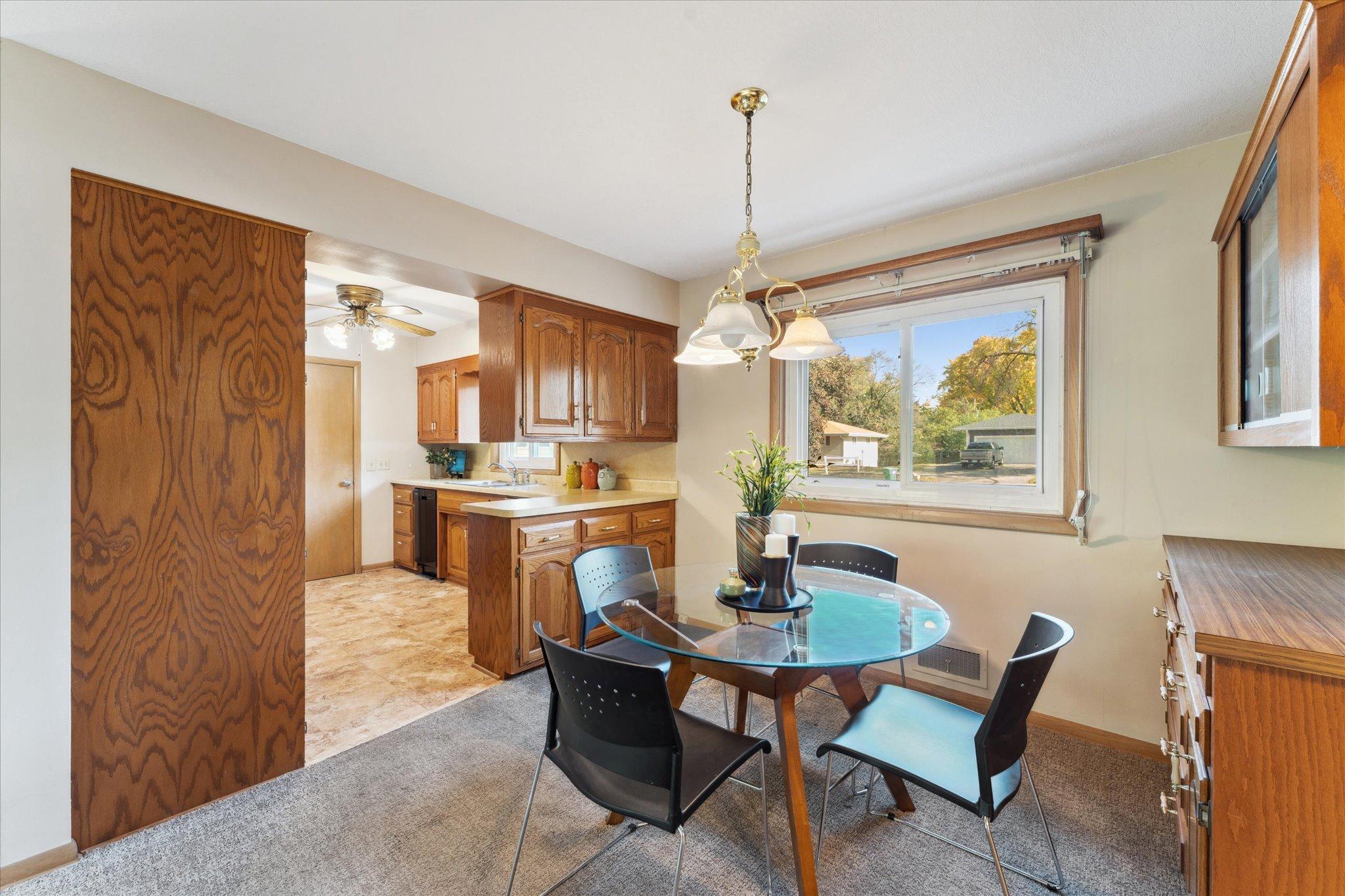 2021 Winnetka Avenue N