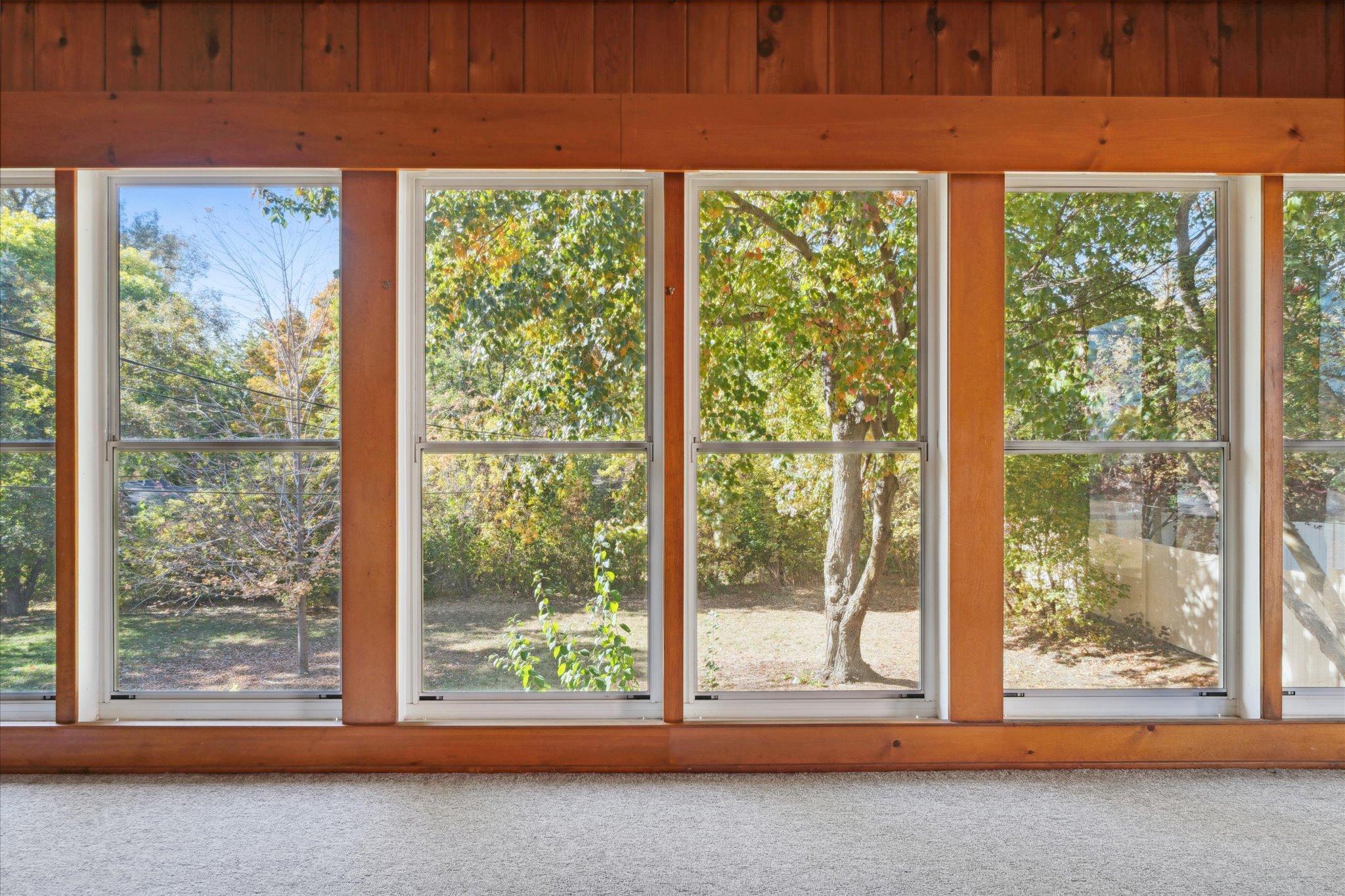 2021 Winnetka Avenue N