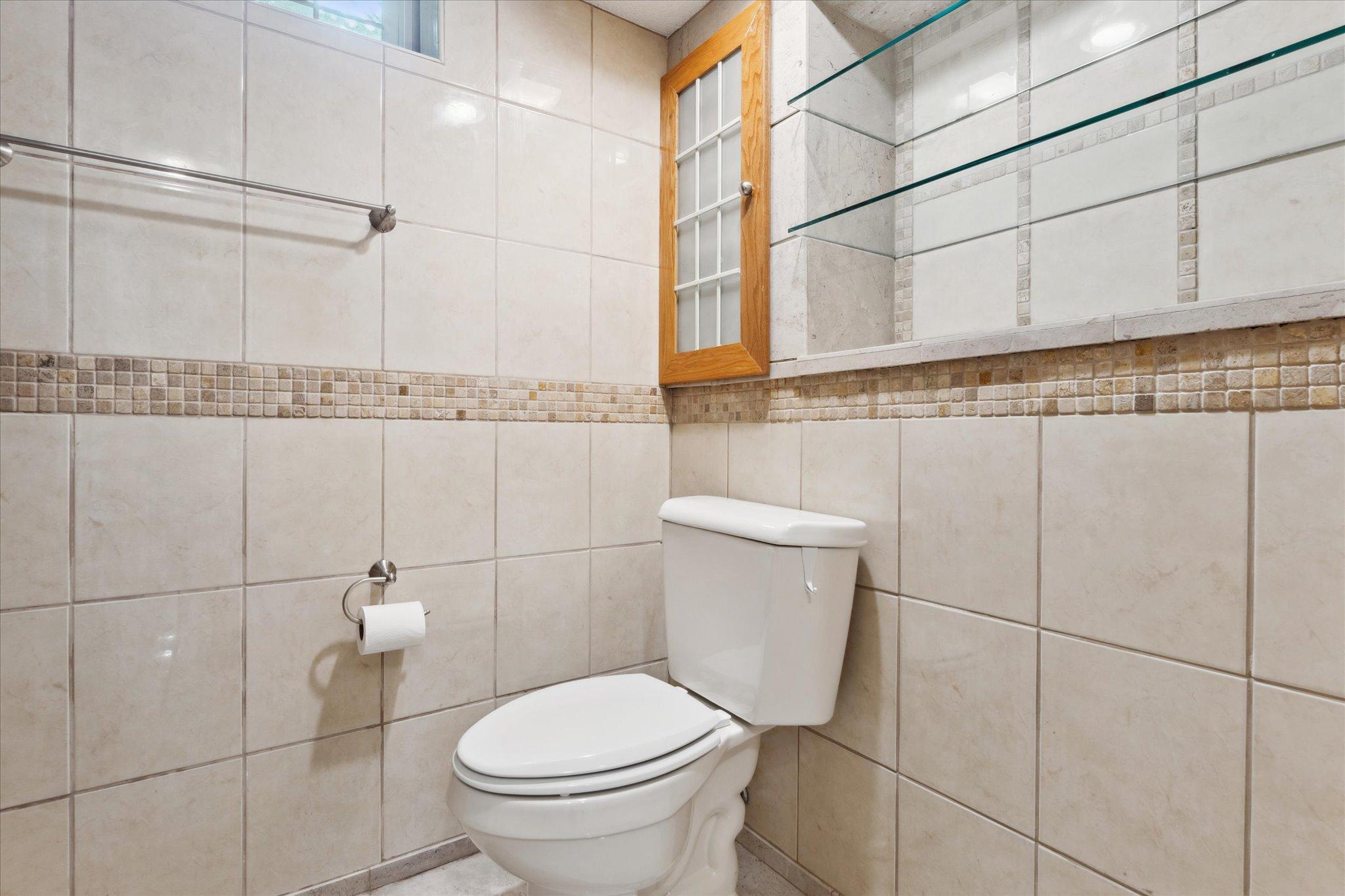 2021 Winnetka Avenue N