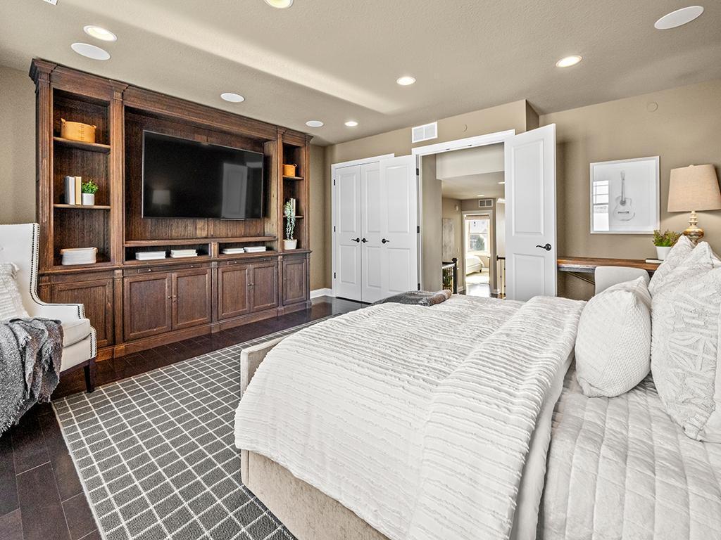 9156 Wassermann Court