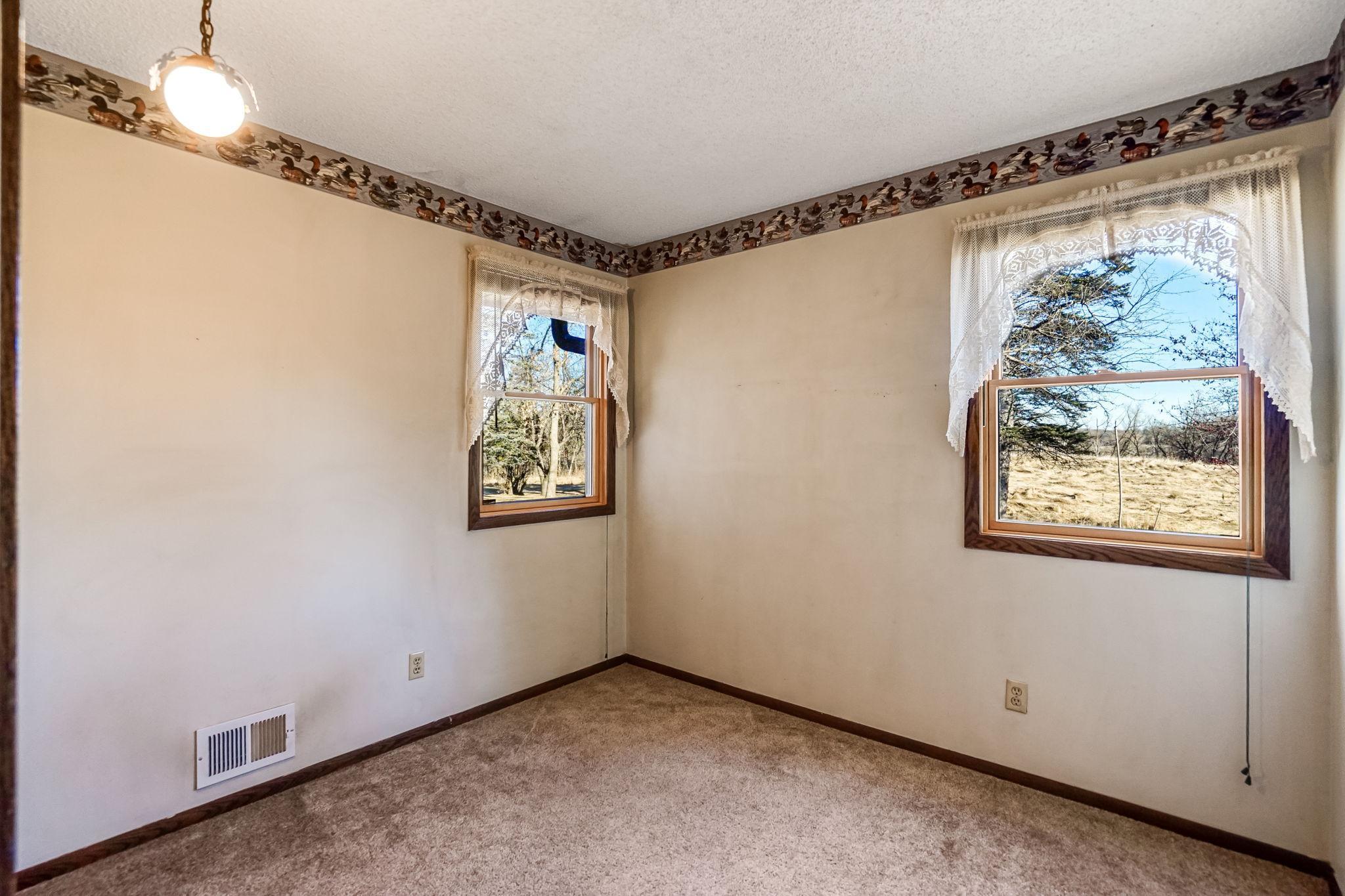 22980 Jarvis Street NW