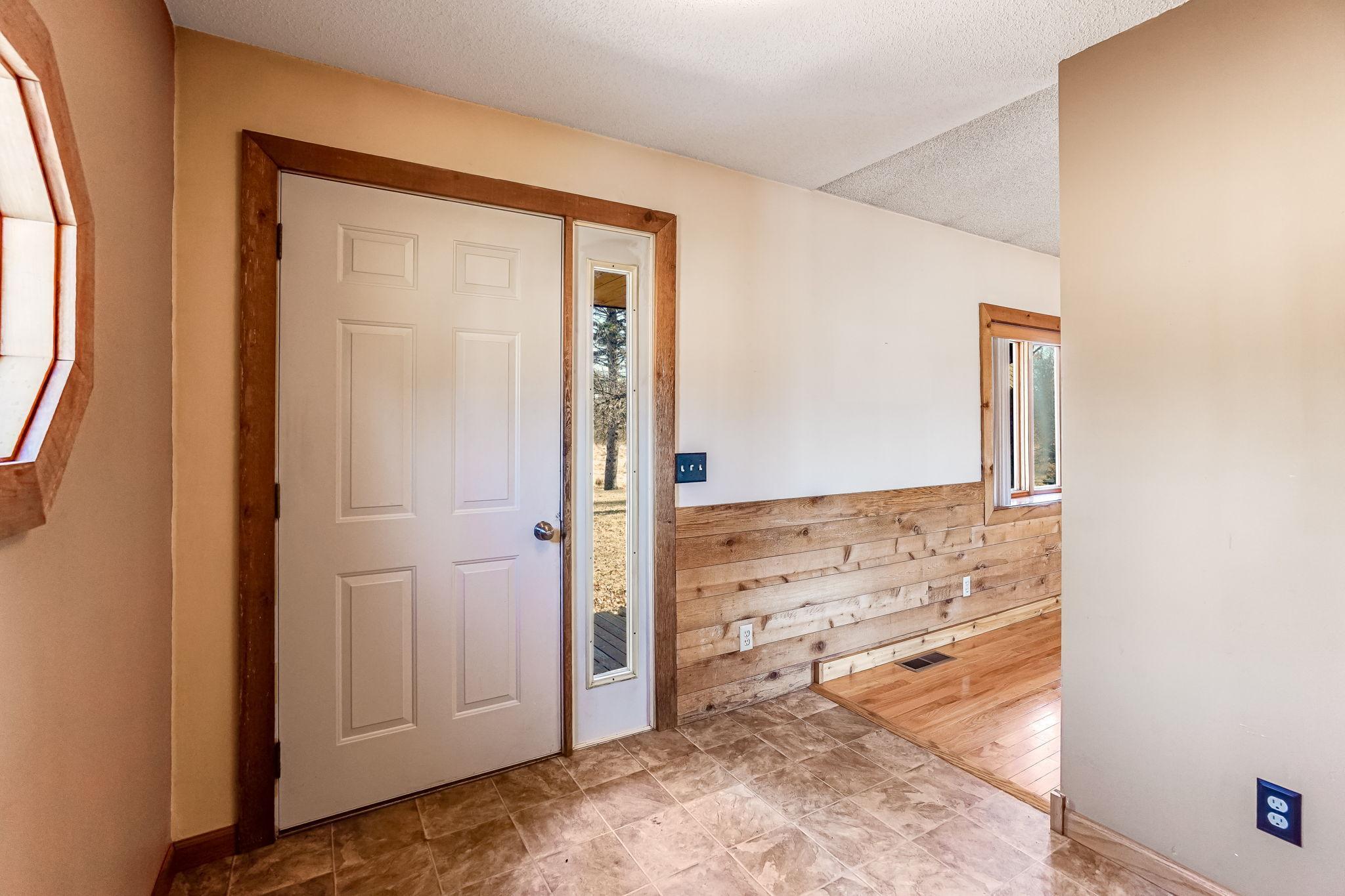 22980 Jarvis Street NW