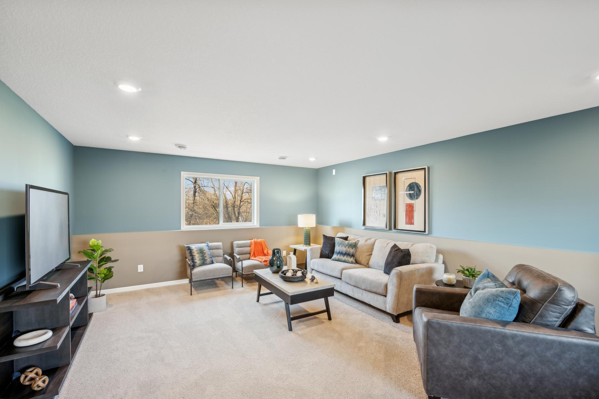 903 Brandenburg Lane