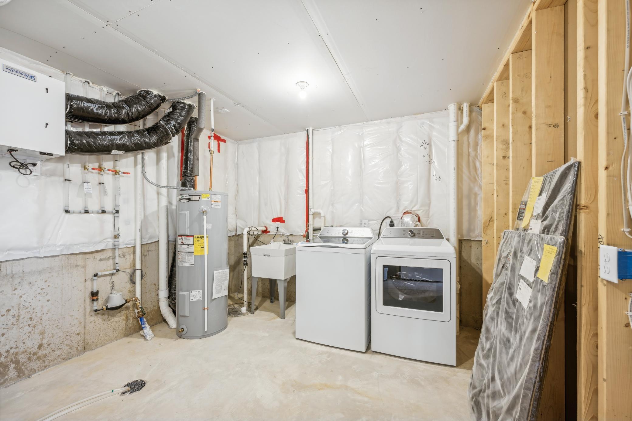 903 Brandenburg Lane