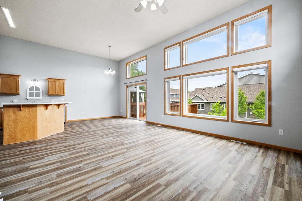 22433 Evergreen Circle