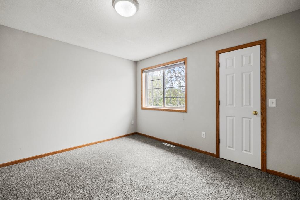 22433 Evergreen Circle