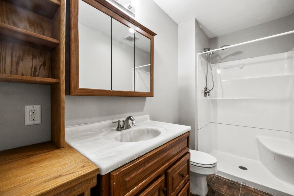 22433 Evergreen Circle