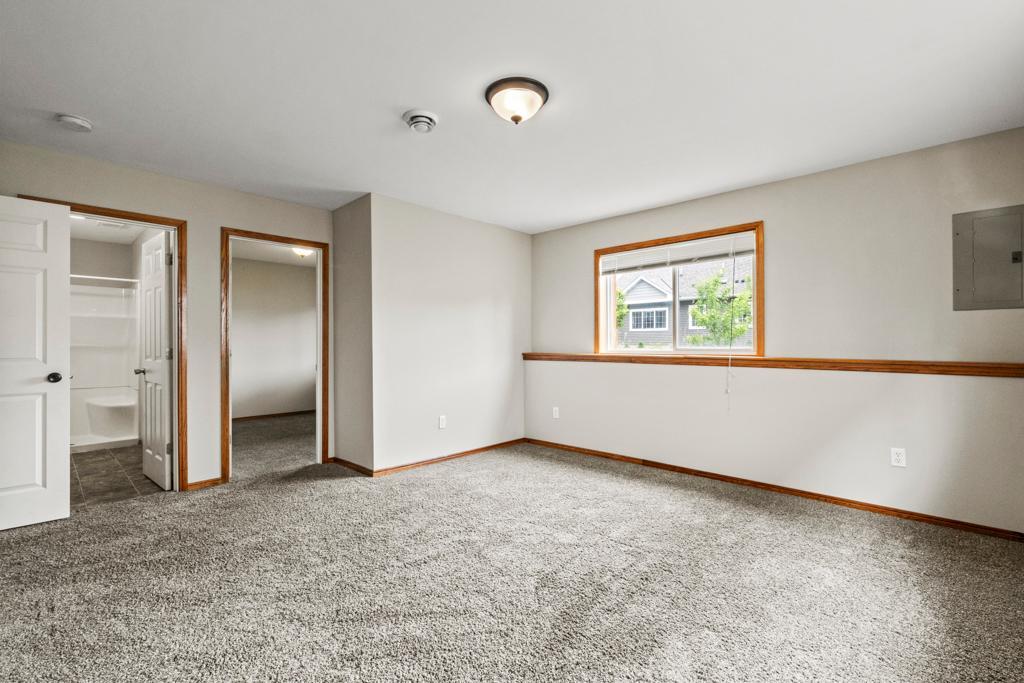 22433 Evergreen Circle