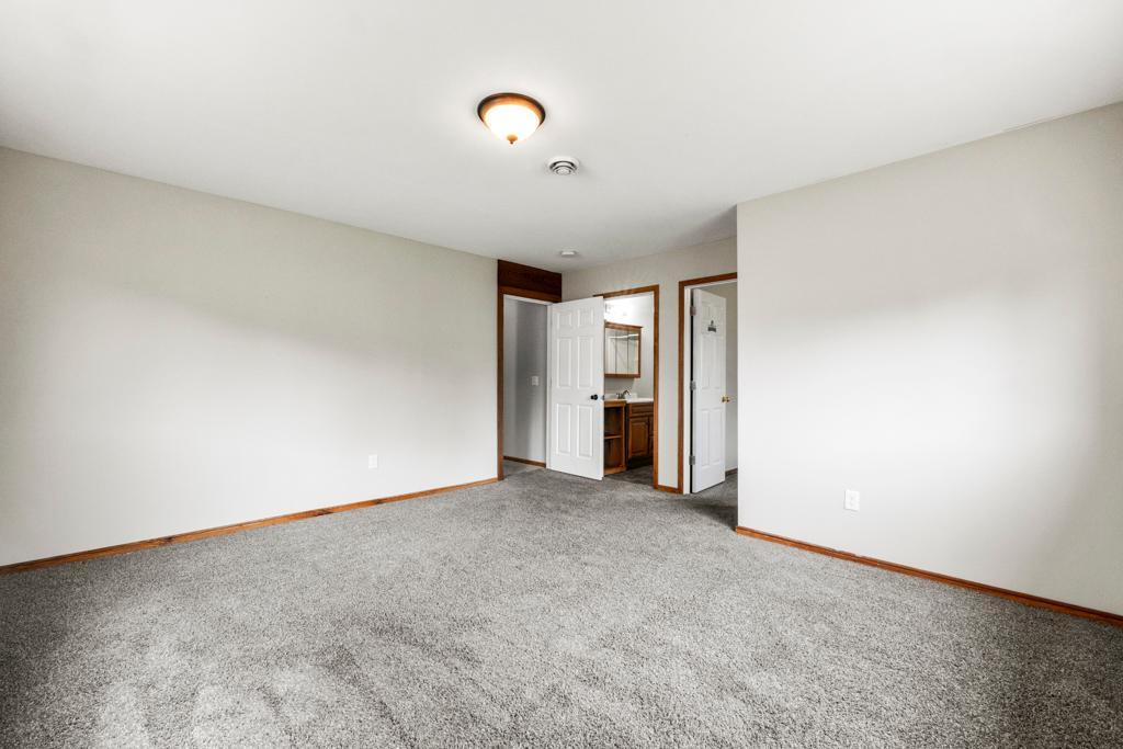 22433 Evergreen Circle