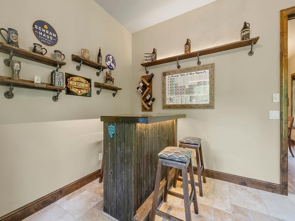 4350 Golfview Drive