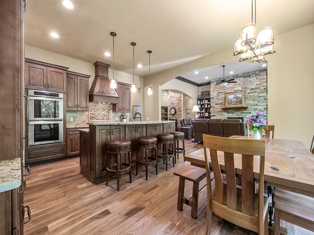 4350 Golfview Drive