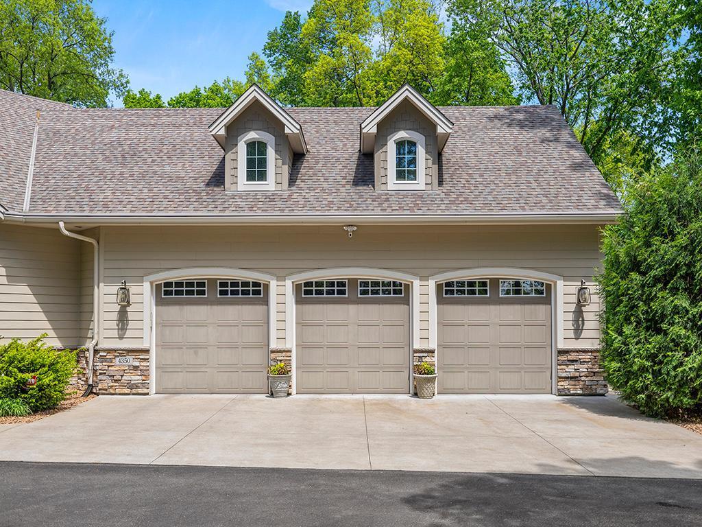 4350 Golfview Drive