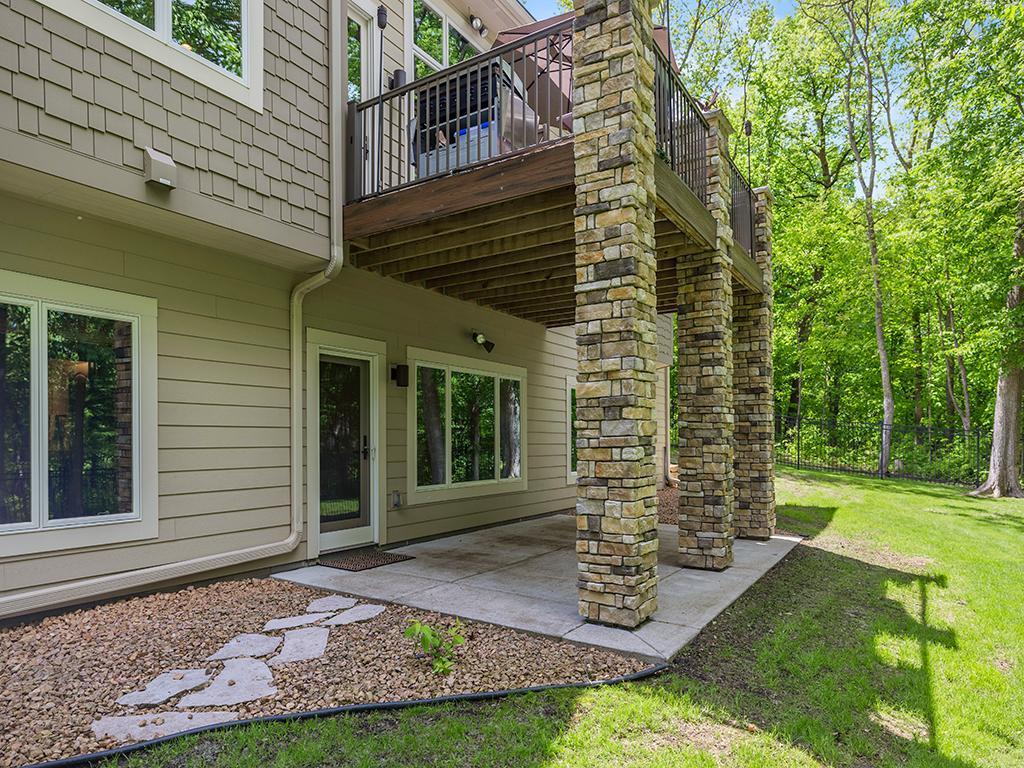 4350 Golfview Drive