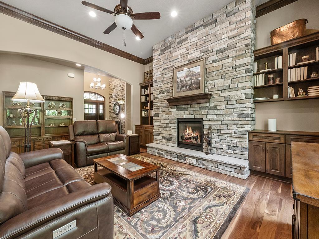 4350 Golfview Drive