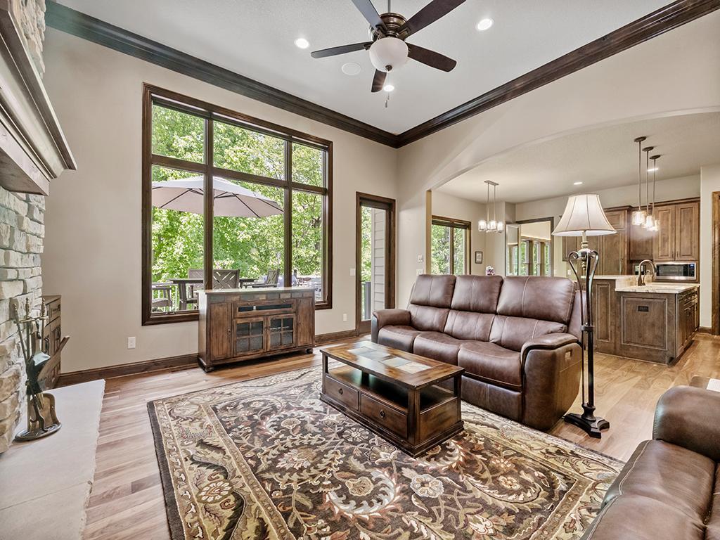 4350 Golfview Drive