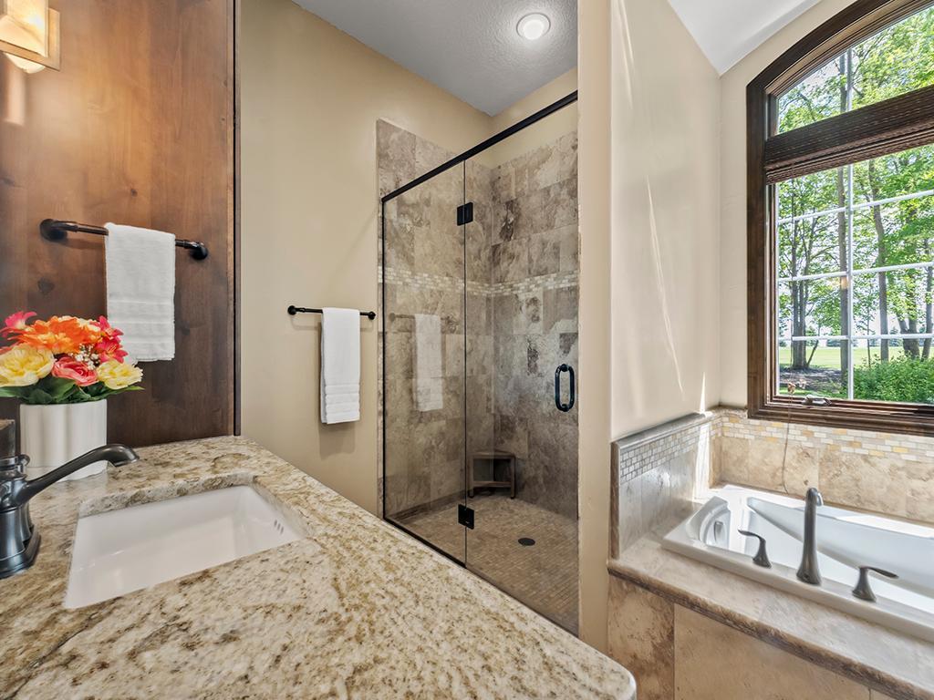 4350 Golfview Drive