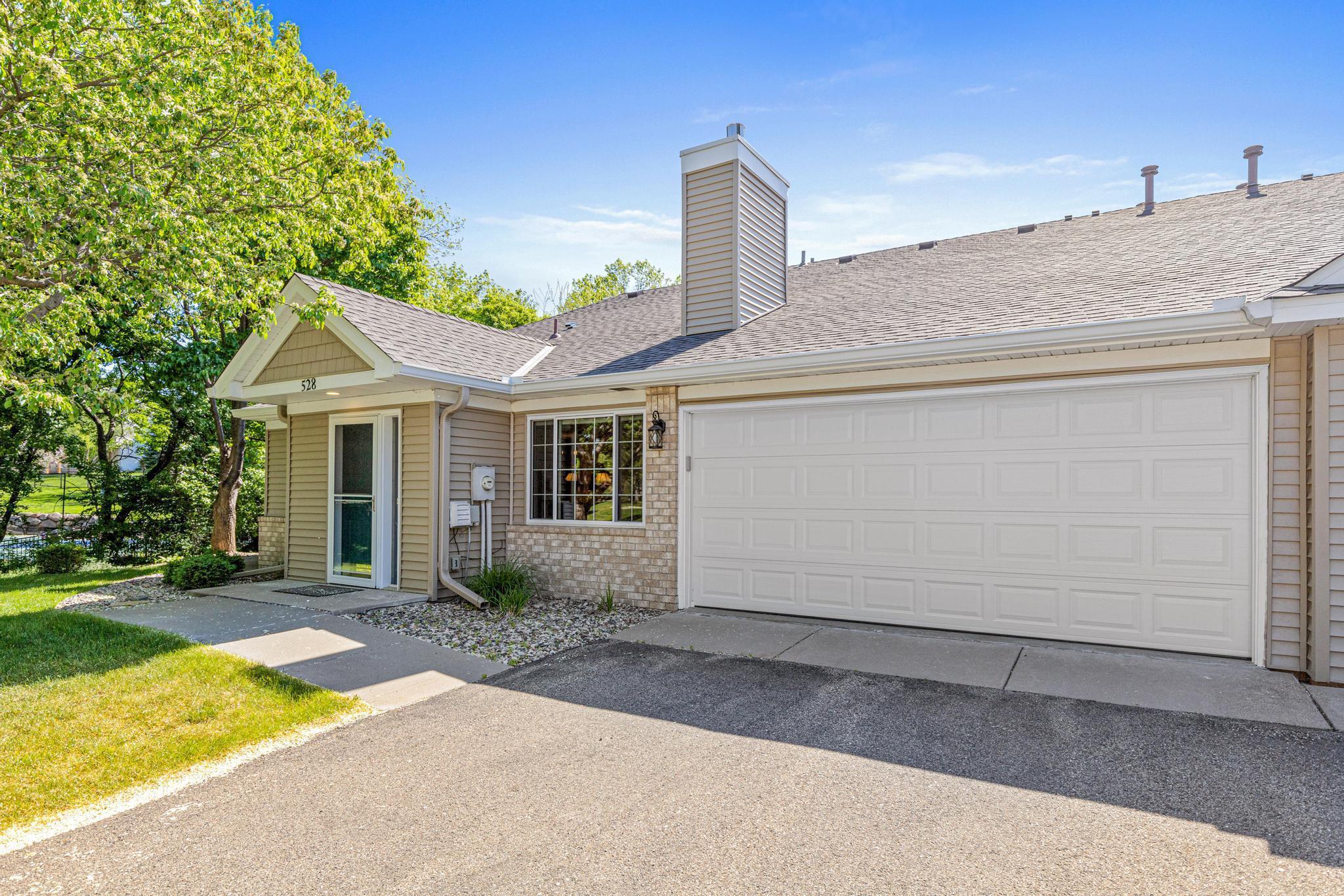 528 Mission Hills Drive