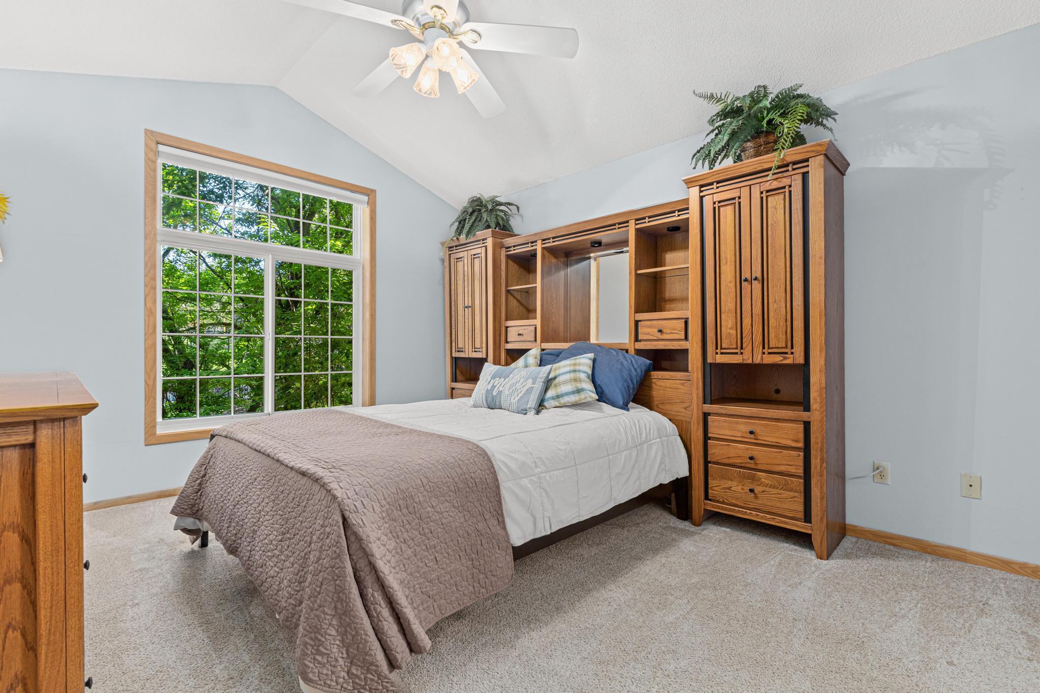 528 Mission Hills Drive