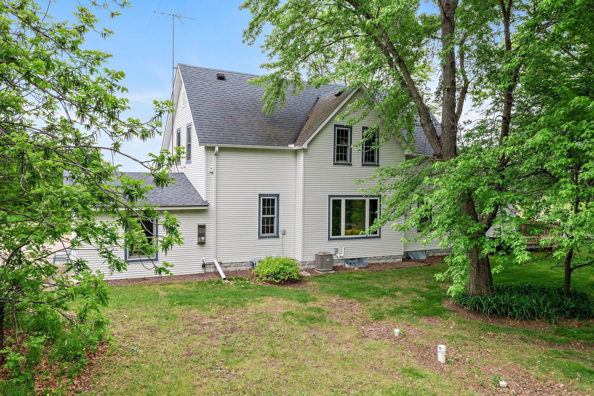 31513 Naples Street NE